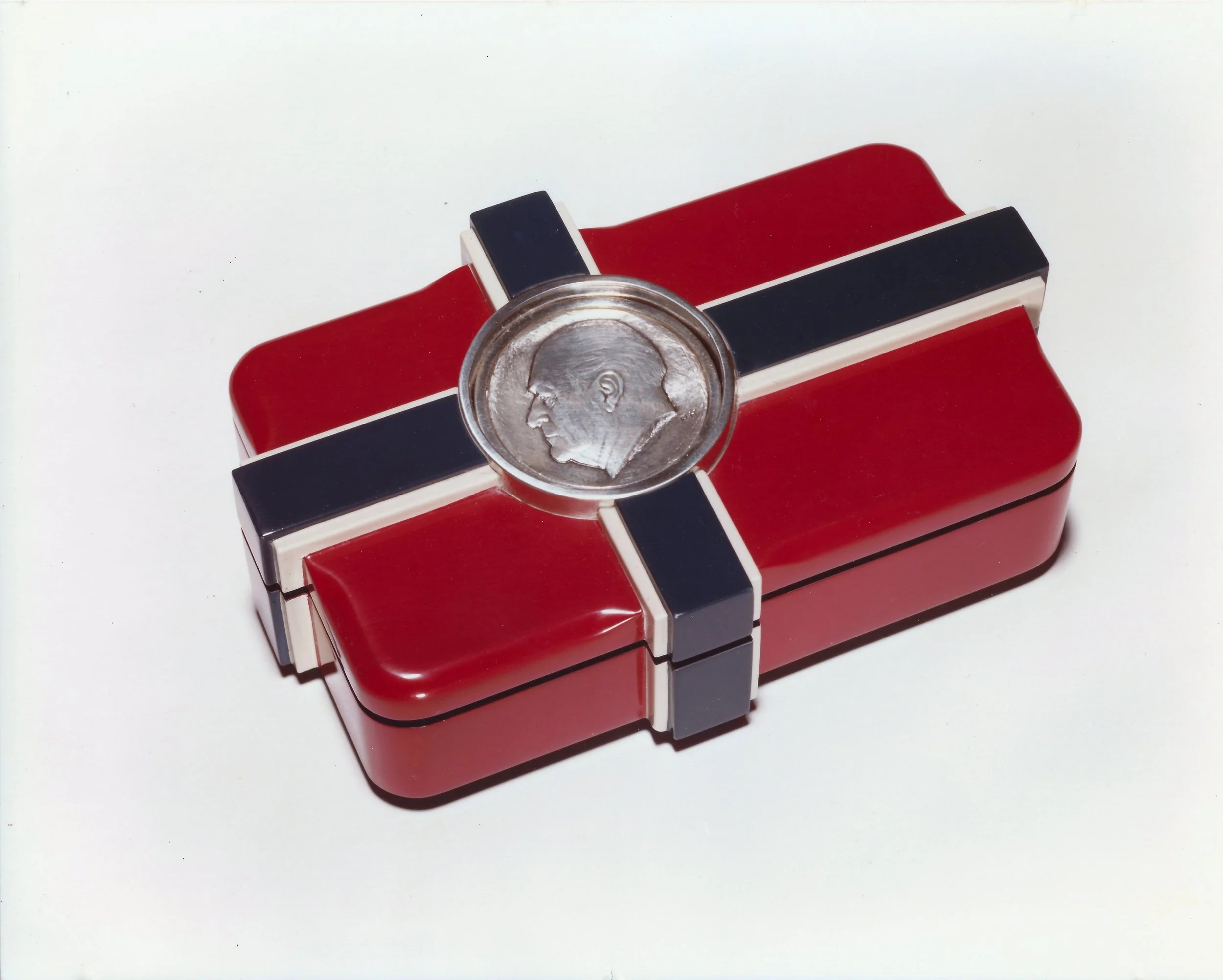 Treasure Box Gallery | Crane Jewelers Limited